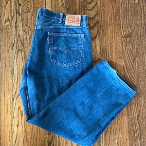 Men’s Levi Jeans 559  42x32